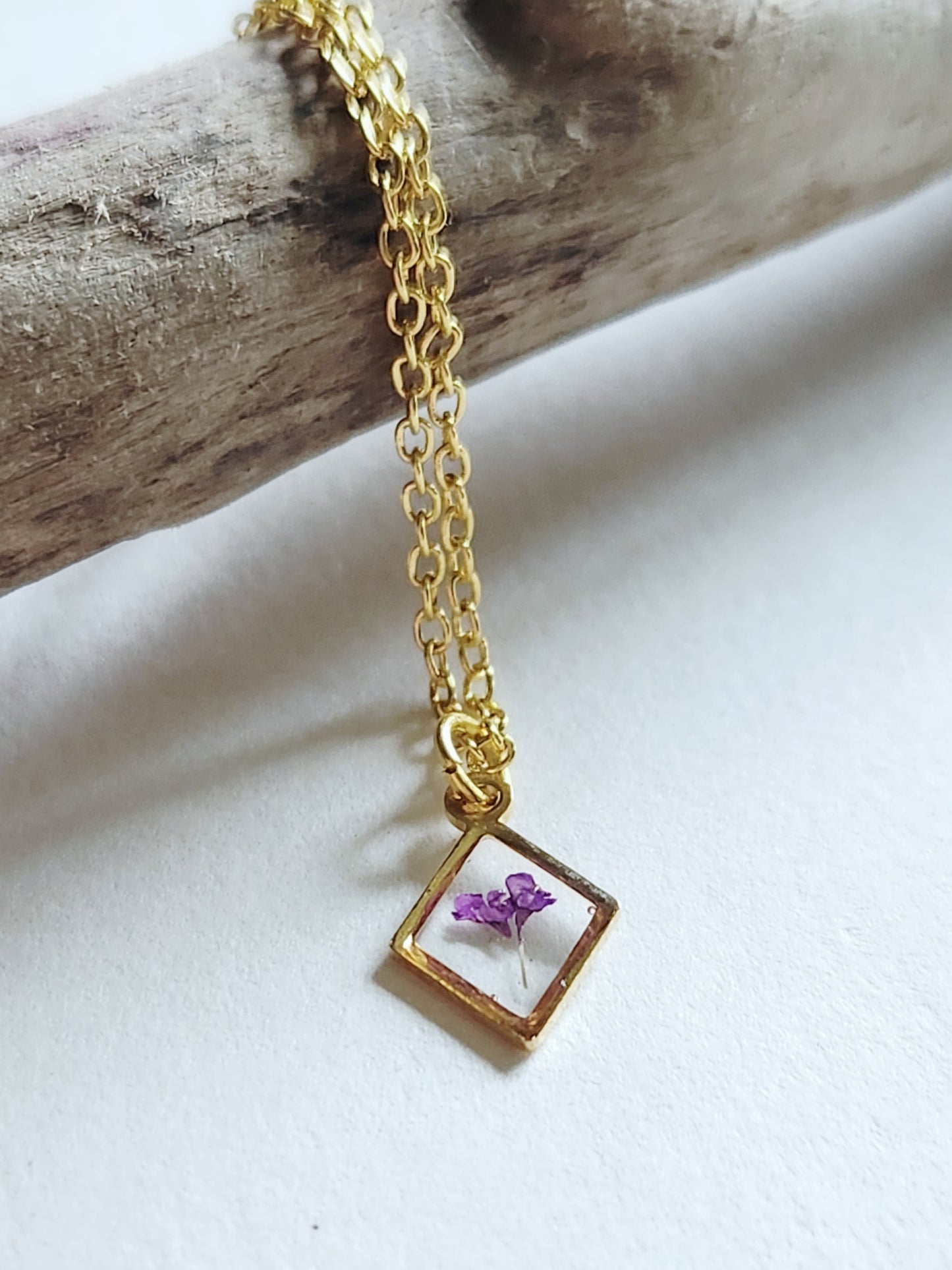 Dainty Floral Necklace