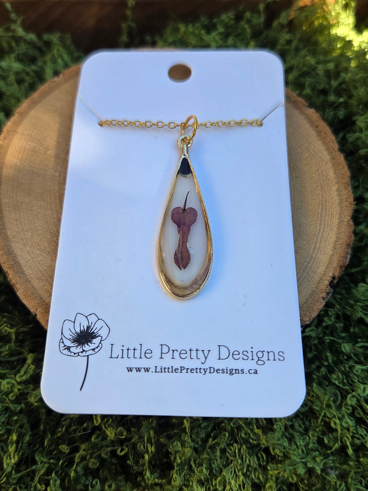 Teardrop Flower Necklace