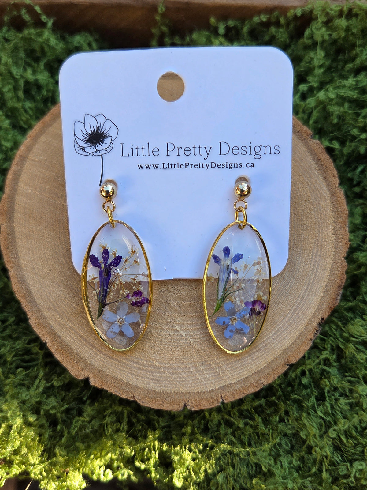 Dainty Floral Drop Earrings