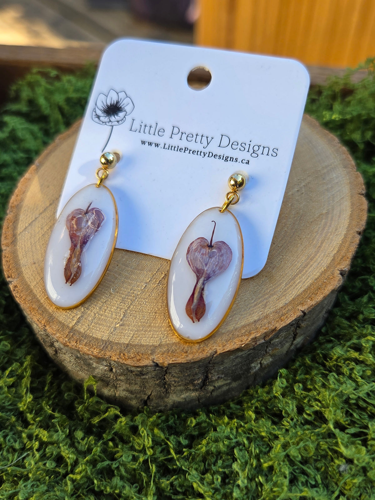 Dainty Floral Drop Earrings