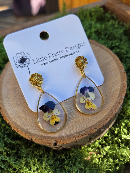 Dainty Floral Drop Earrings