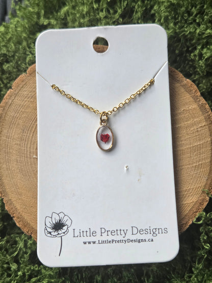 Tiny petal necklace