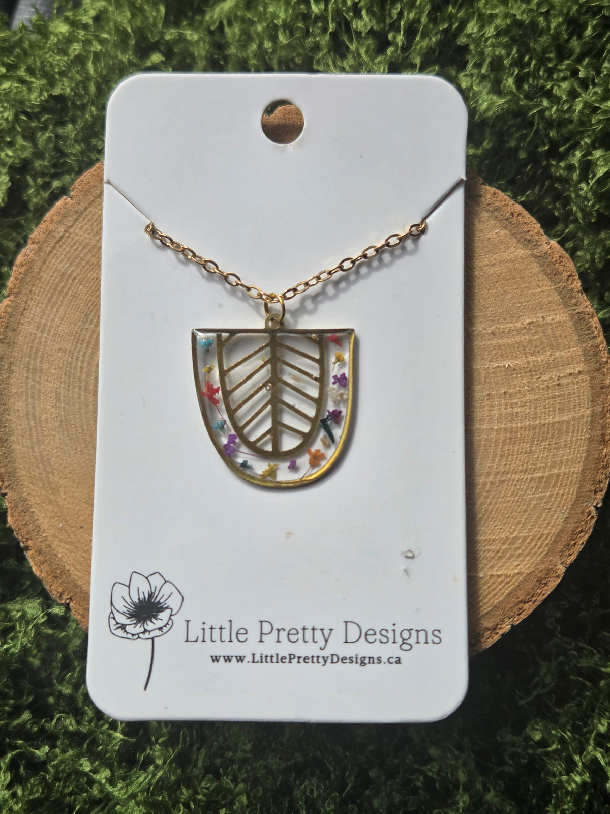 Dainty flower petal necklace