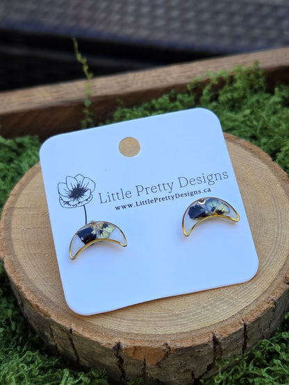 Moon stud earrings