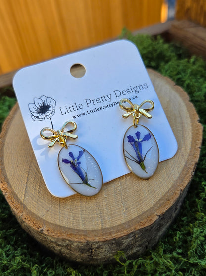 Dainty Floral Drop Earrings