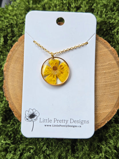 Round Flower Necklace