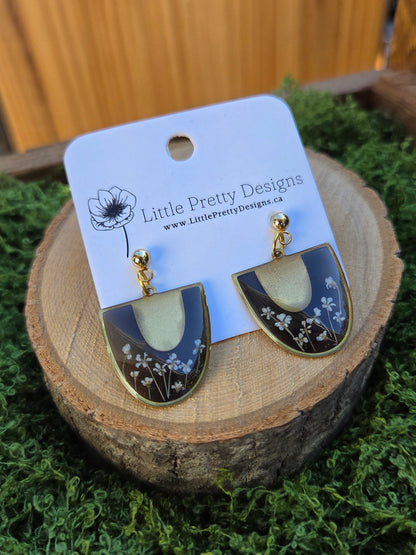 Dainty Floral Drop Earrings