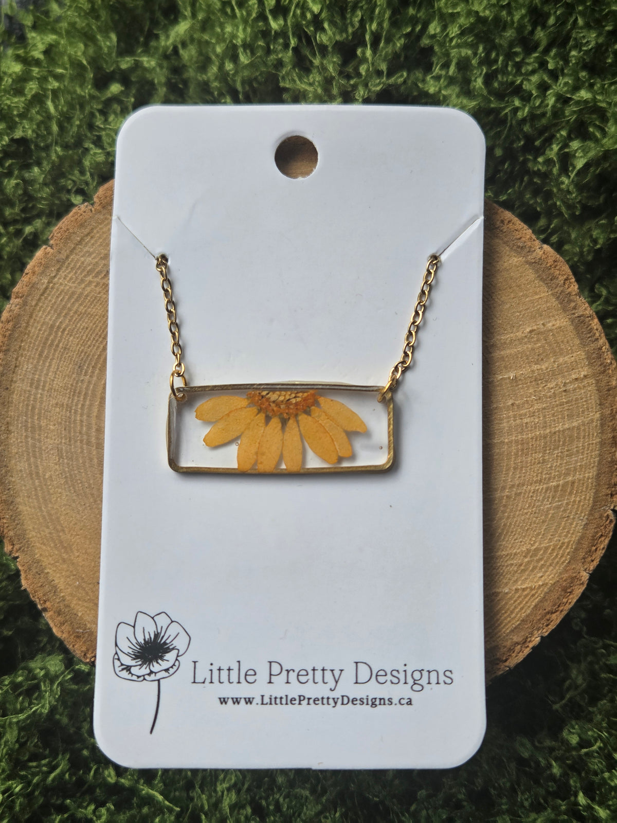 Rectangle Flower Necklace