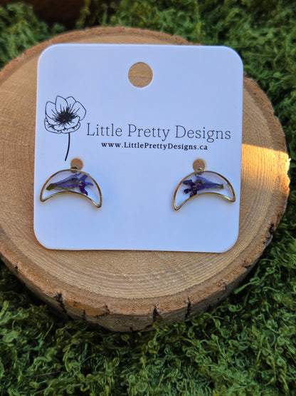 Moon stud earrings