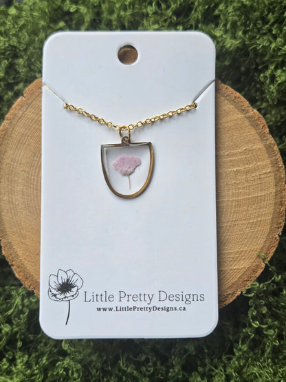 Dainty floral necklace