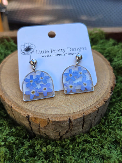 Dainty Floral Drop Earrings