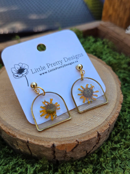 Dainty Floral Drop Earrings