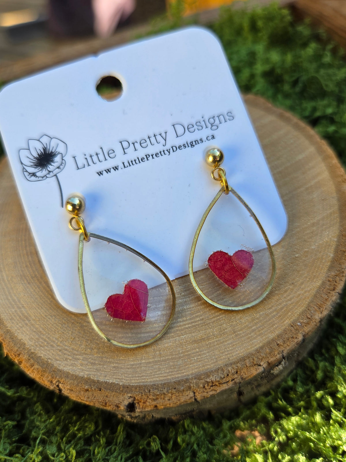 Dainty Floral Drop Earrings