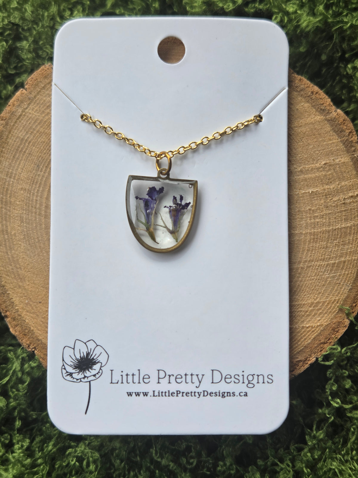 Lobelia flower necklace