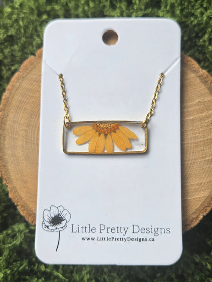 Rectangle Flower Necklace