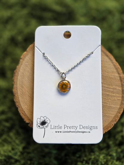 Round Flower Necklace