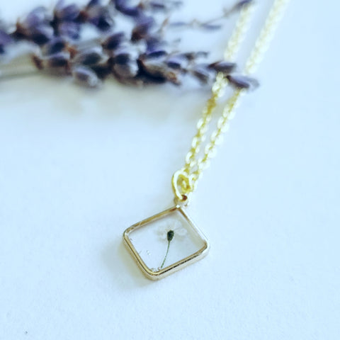 Dainty Square Floral Necklace