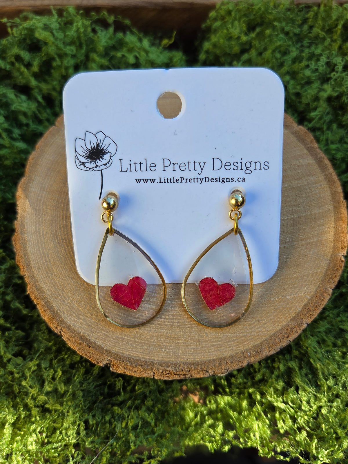Dainty Floral Drop Earrings