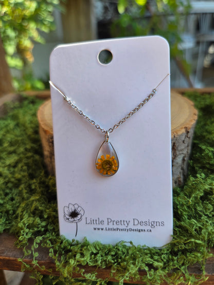 Silver teardrop necklace