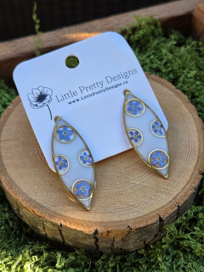 Large stud earrings