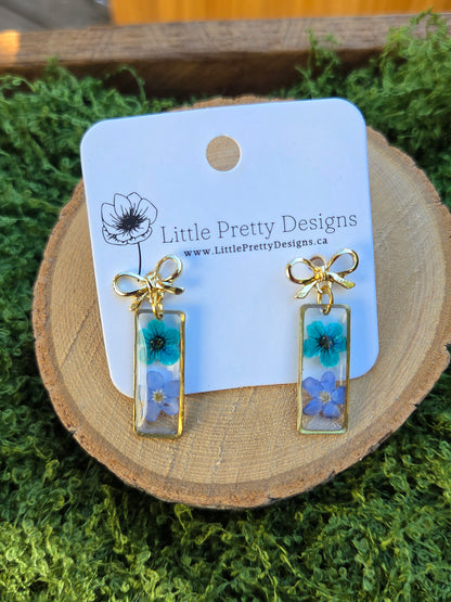 Dainty Floral Drop Earrings