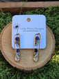 Oval stud earrings