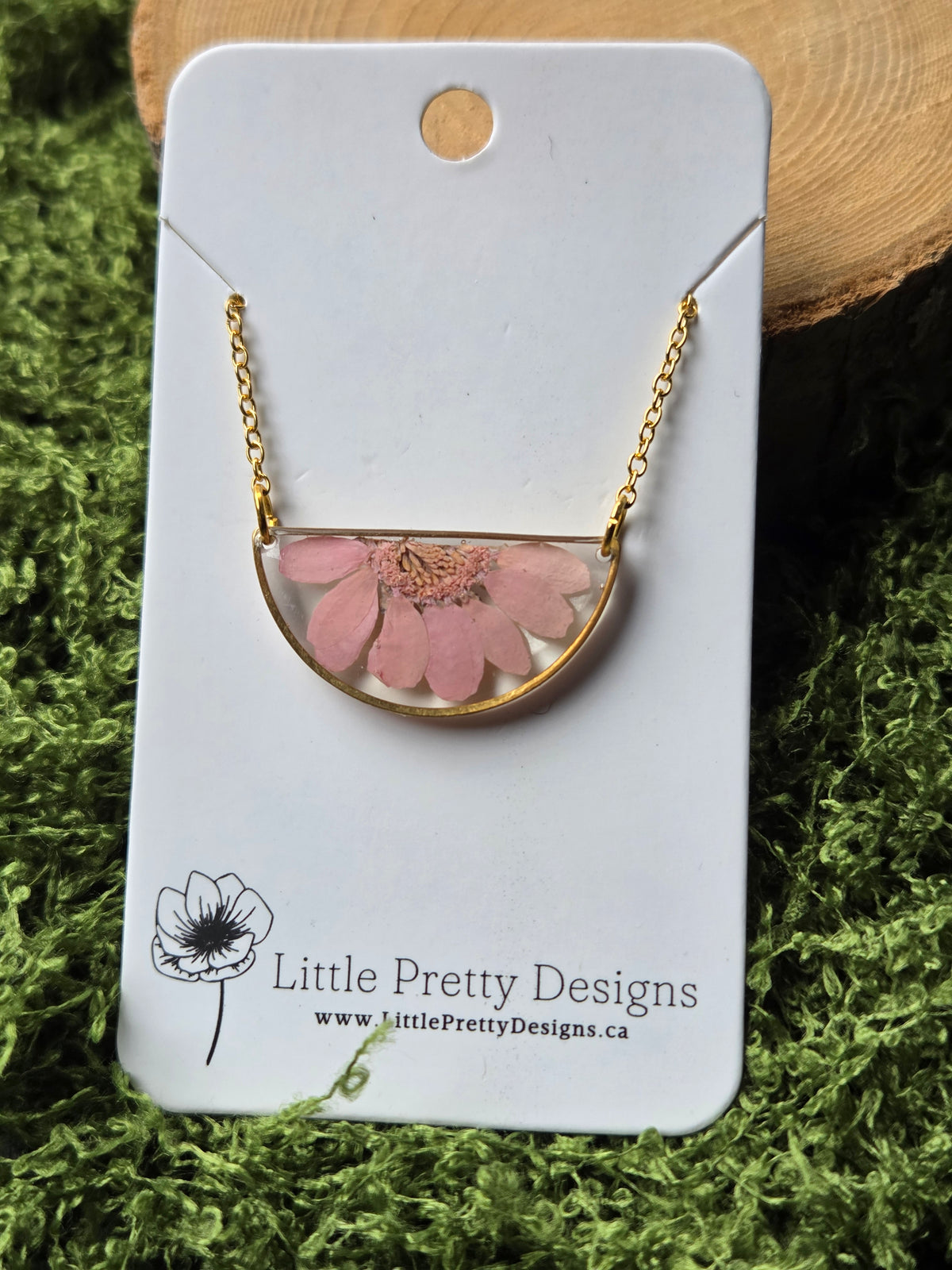Pressed daisy flower necklace