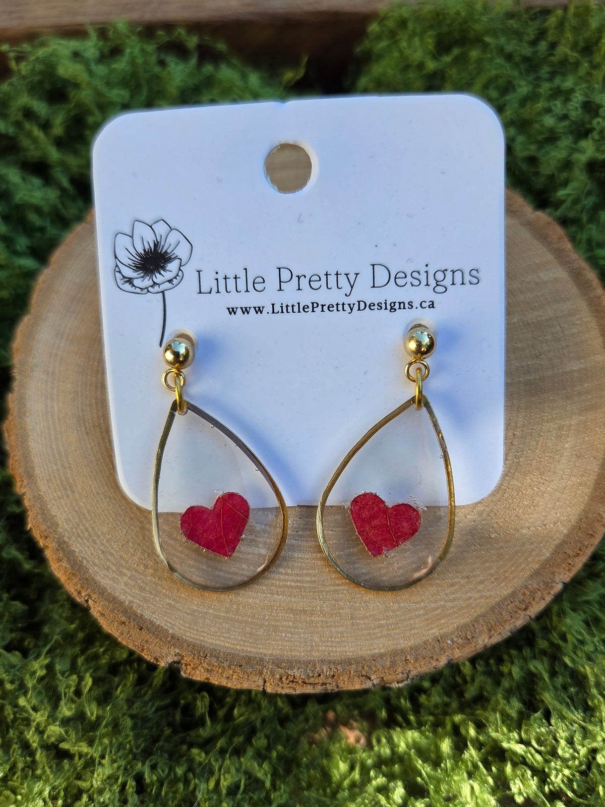 Dainty Floral Drop Earrings