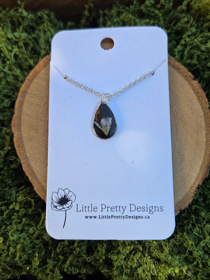 Teardrop Flower Necklace