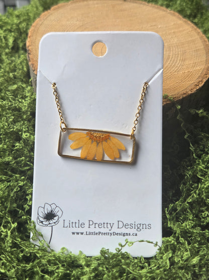 Rectangle Flower Necklace