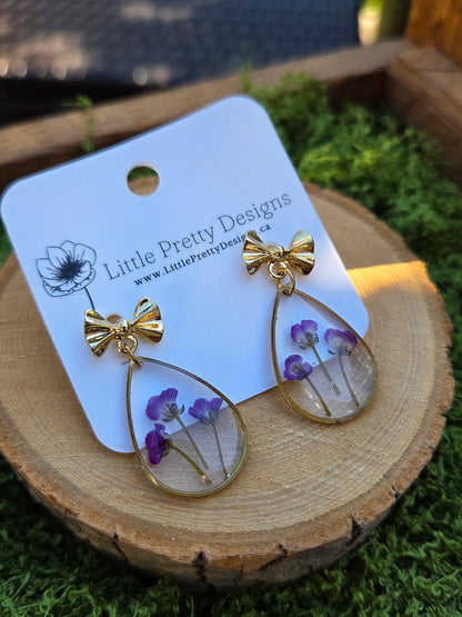 Dainty Floral Drop Earrings