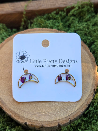 Moon stud earrings