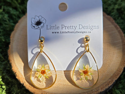 Dainty Floral Drop Earrings
