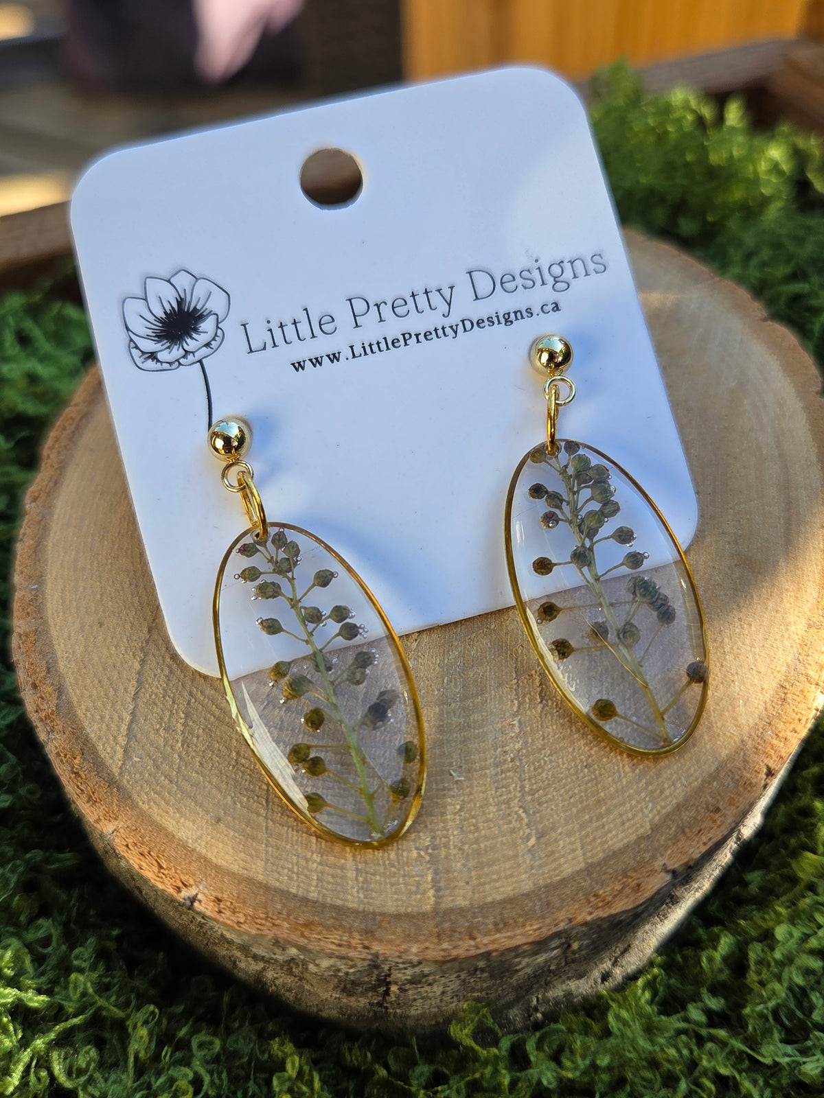 Dainty Floral Drop Earrings