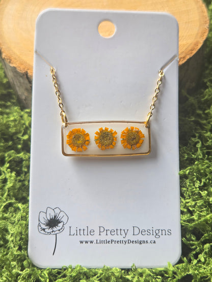 Rectangle Flower Necklace