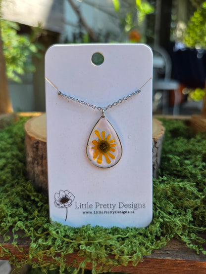 Silver teardrop necklace