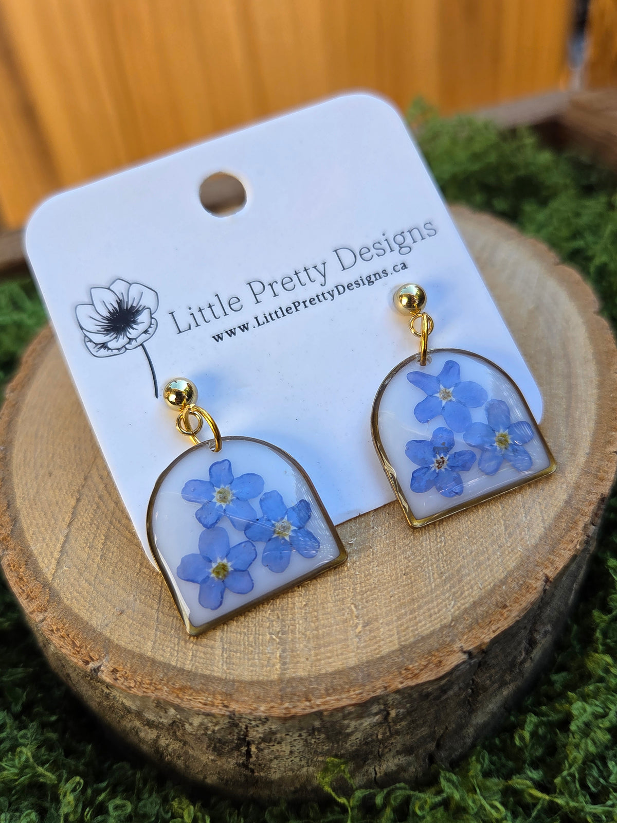 Dainty Floral Drop Earrings
