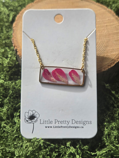 Rectangle Flower Necklace