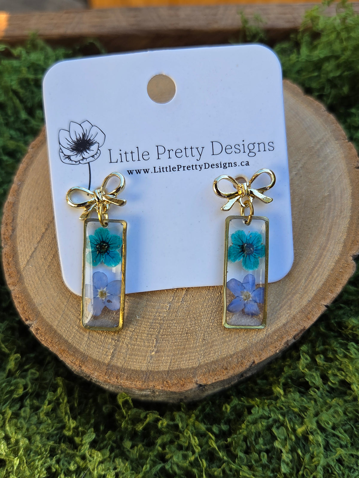 Dainty Floral Drop Earrings