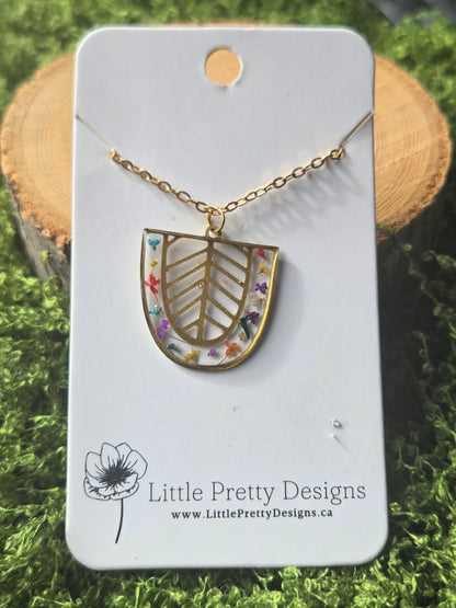 Dainty flower petal necklace