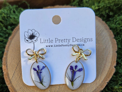 Dainty Floral Drop Earrings