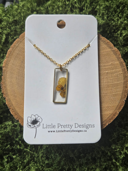 Rectangle Flower Necklace