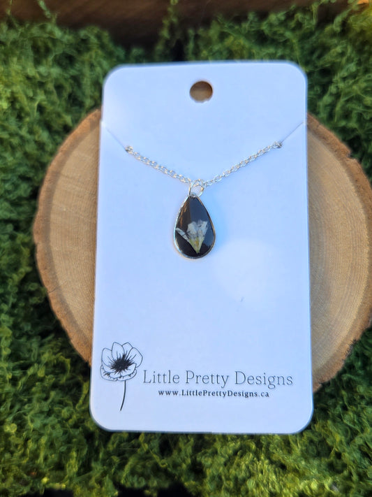 Teardrop Flower Necklace