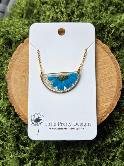 Pressed Flower Daisy Necklace