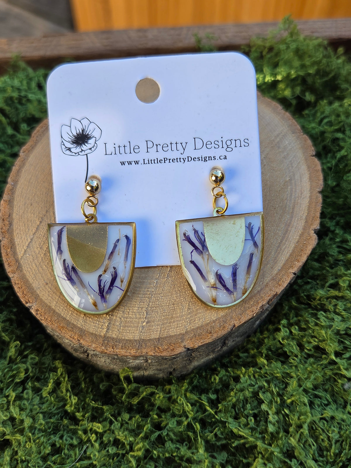 Dainty Floral Drop Earrings