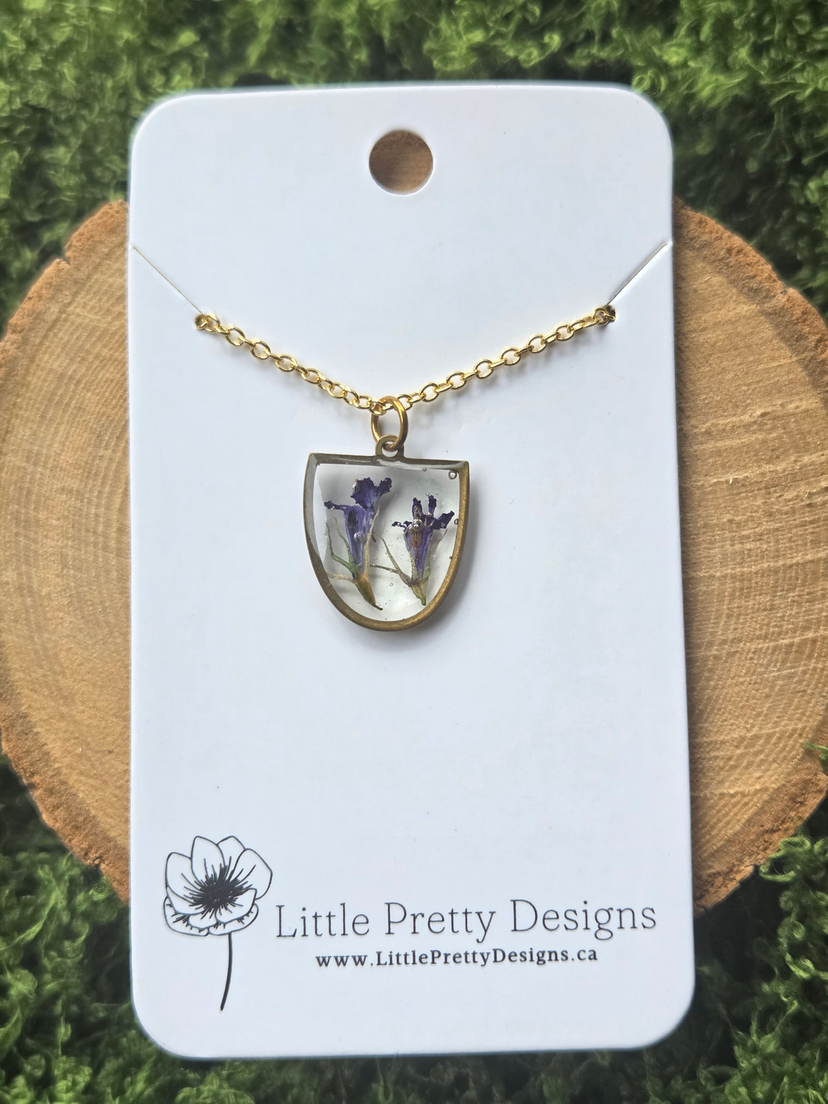 Lobelia flower necklace