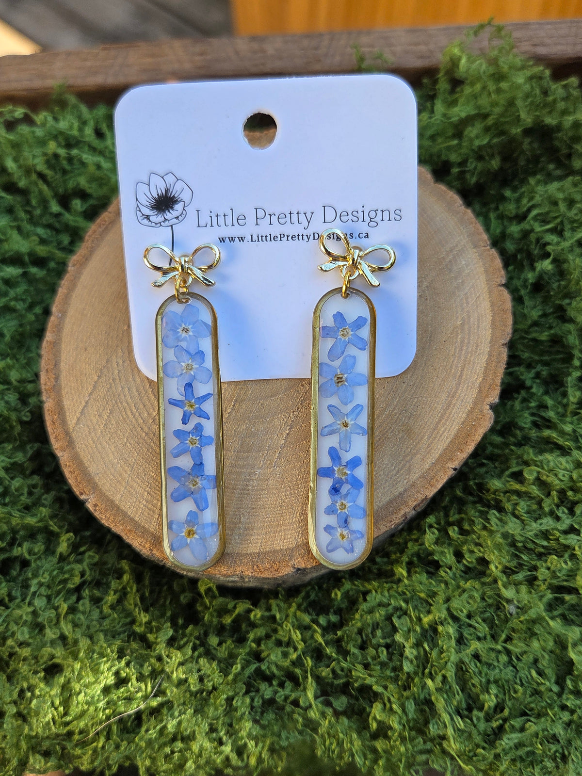 Dainty Floral Drop Earrings