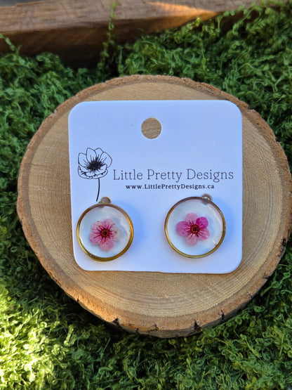 Round stud earrings