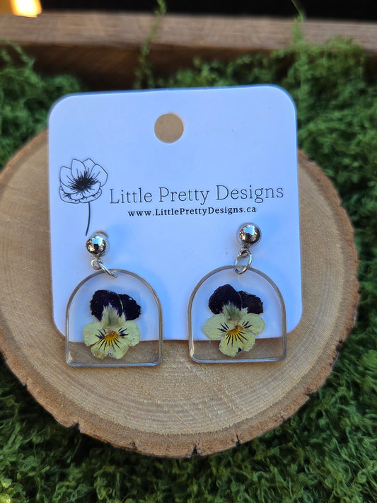 Dainty Floral Drop Earrings