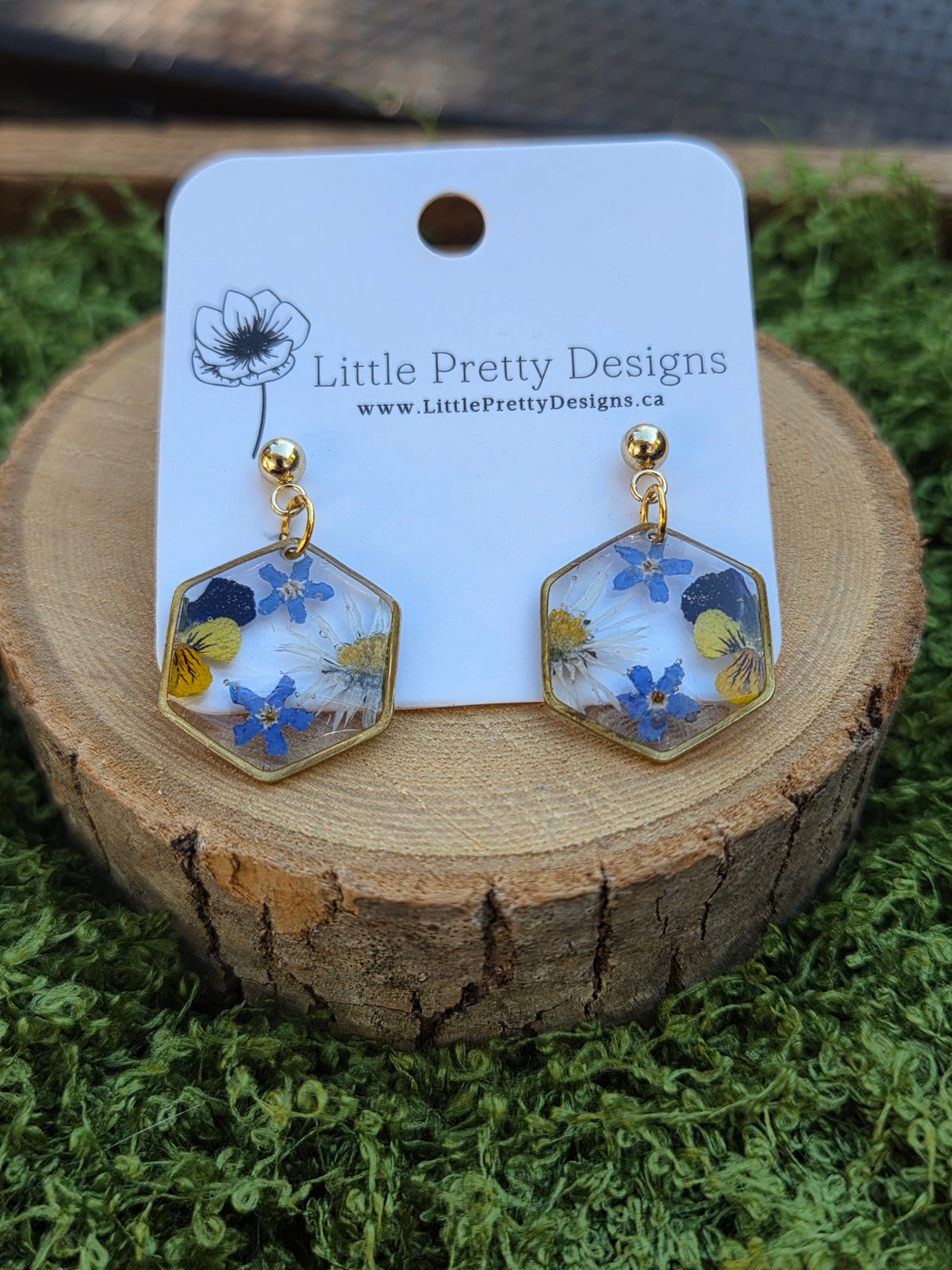 Dainty Floral Drop Earrings